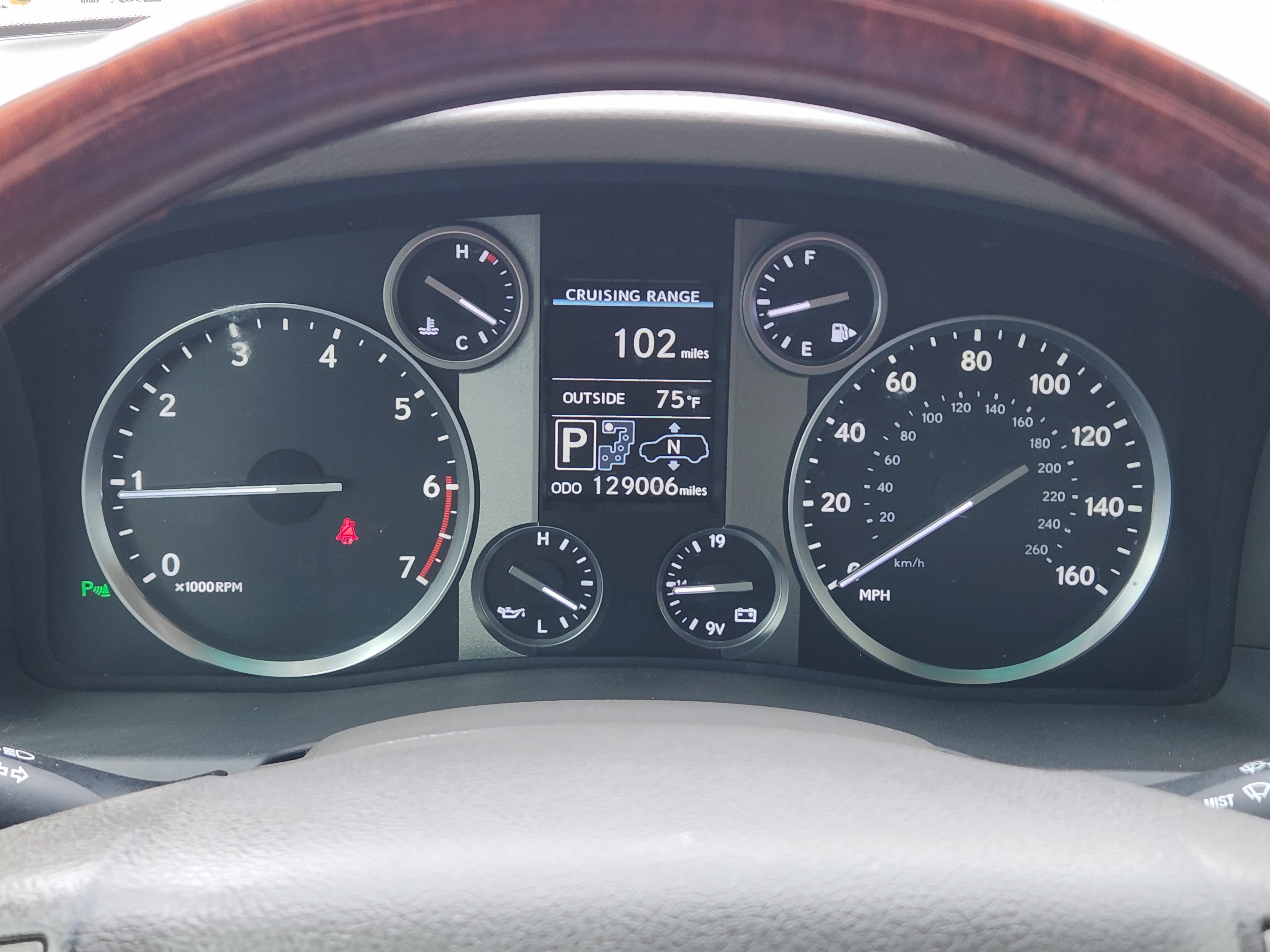 Used 2014 Lexus LX 570 4WD image 17