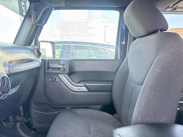Used 2017 Jeep Wrangler Sport w/ Quick Order Package 24S AWD/4WD image 23