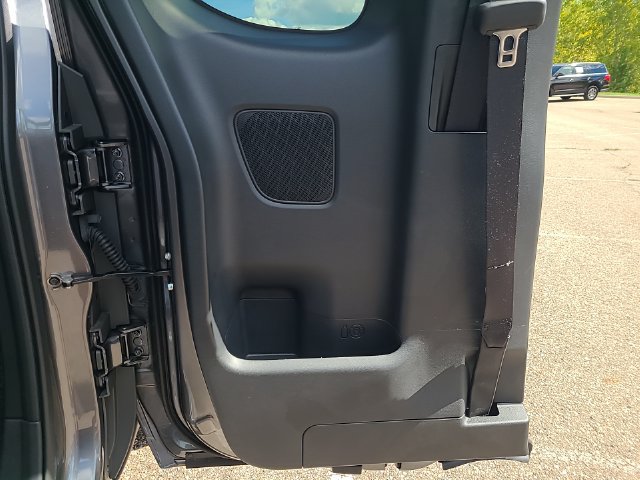 New 2026 Nissan Frontier S w/ Tow Package AWD/4WD image 22