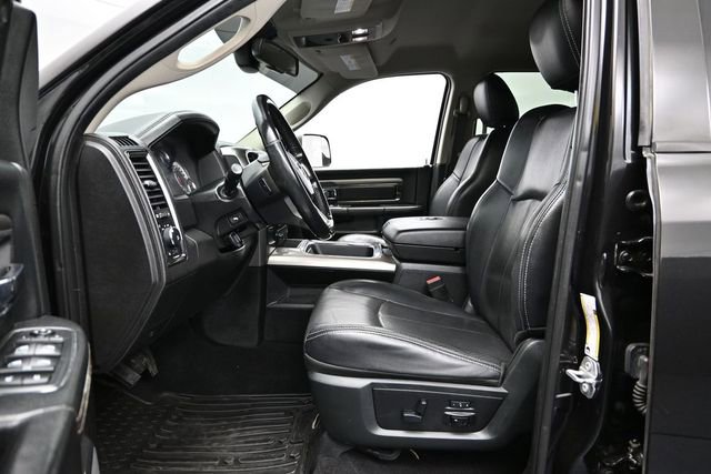 Used 2018 RAM 2500 Laramie w/ Sport Appearance Group AWD/4WD image 7
