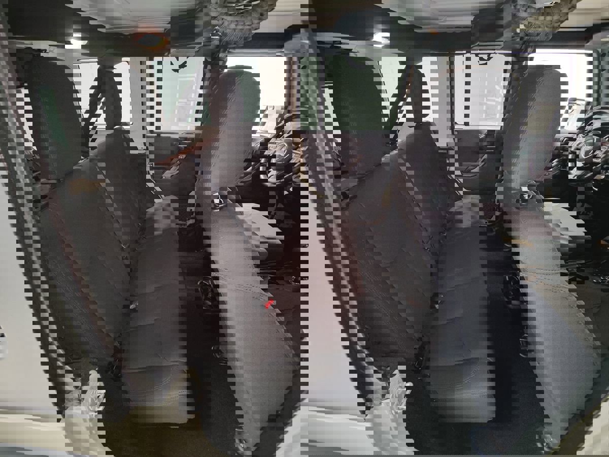 Used 2018 Jeep Wrangler Unlimited Sport S image 16