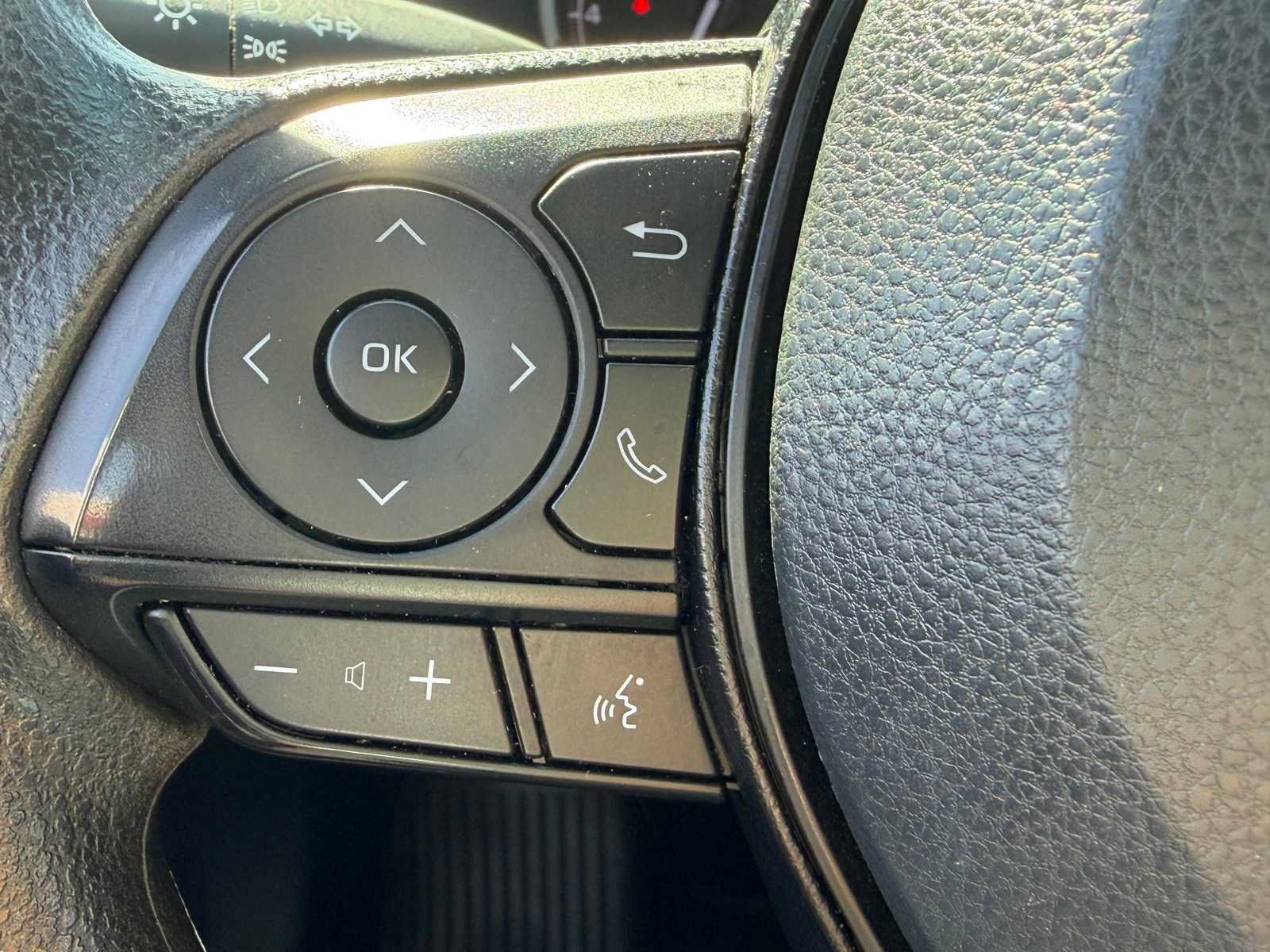 Used 2024 Toyota RAV4 XLE AWD/4WD image 16