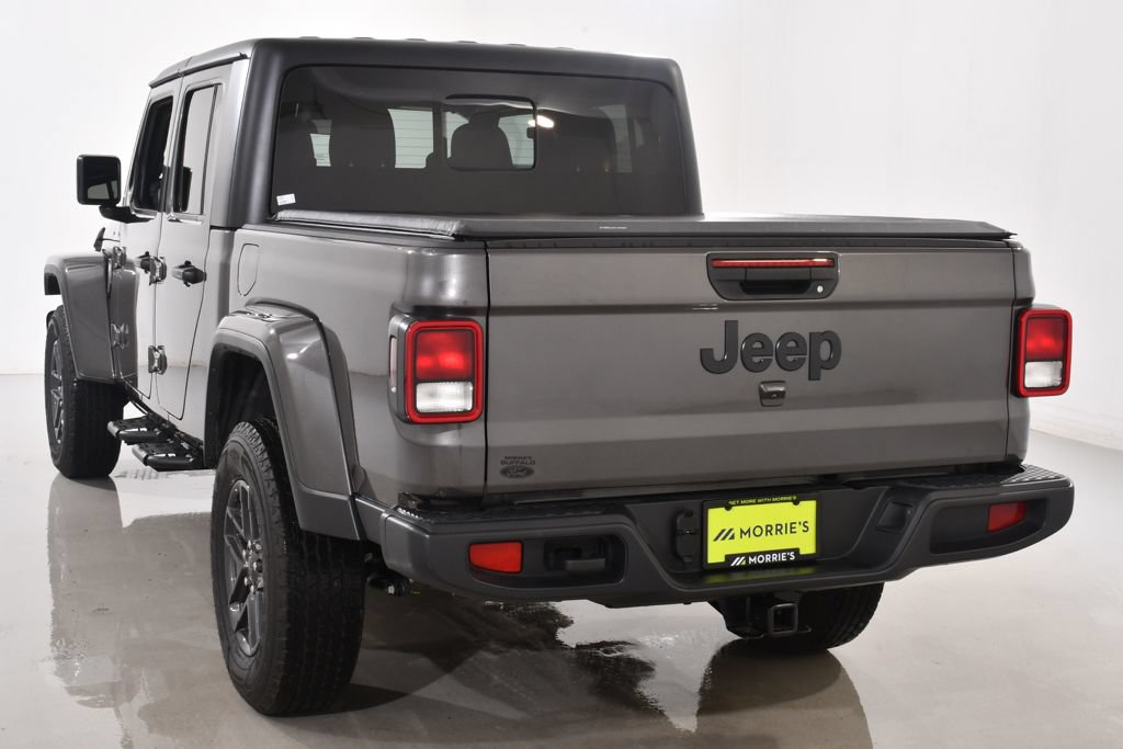 Used 2024 Jeep Gladiator Sport AWD/4WD image 14