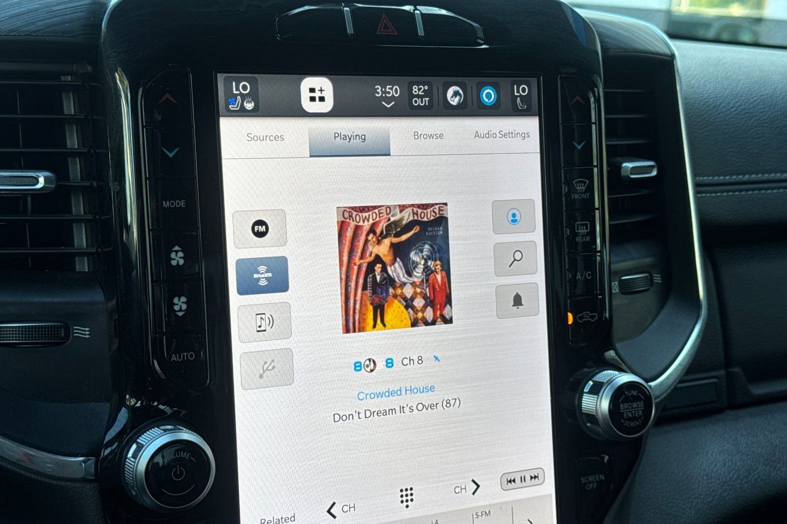 Used 2024 RAM 1500 Laramie image 26