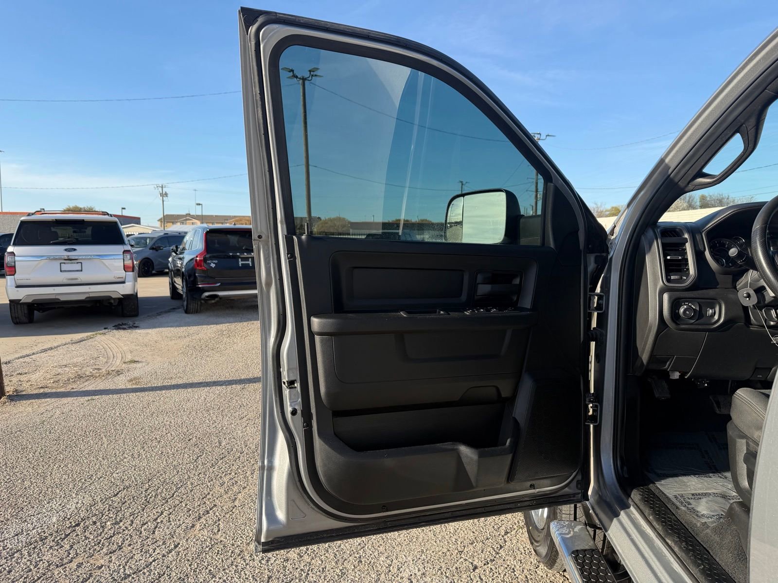 Used 2022 RAM 2500 Tradesman image 19