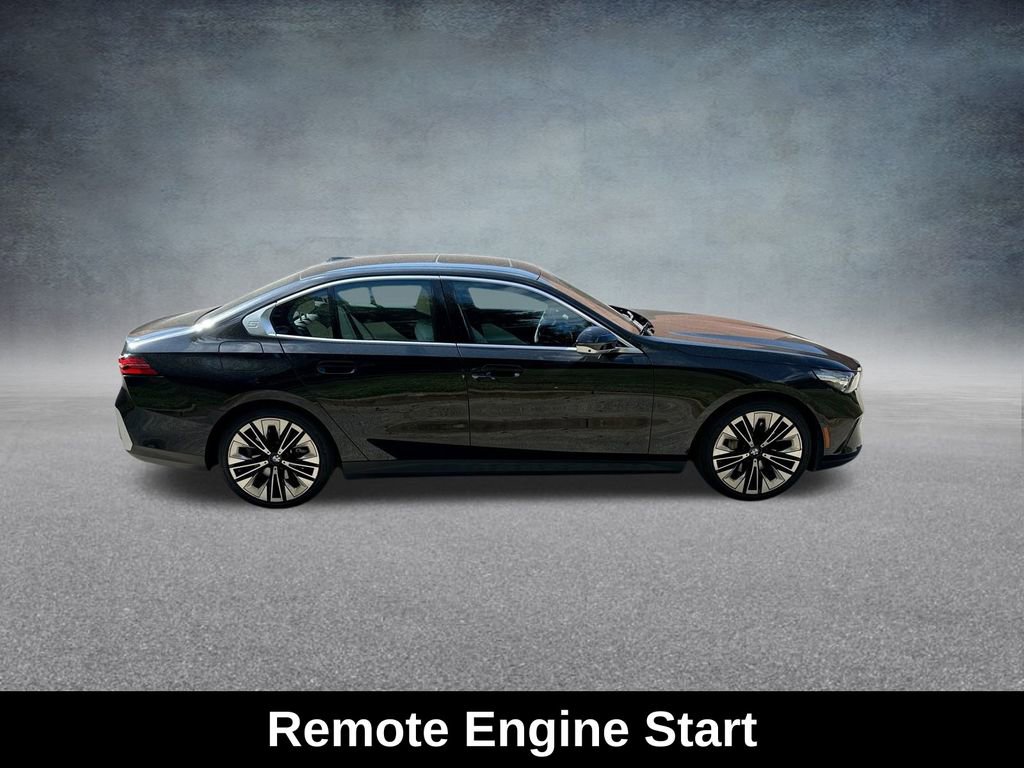 Used 2024 BMW 540i xDrive 540i xDrive image 11