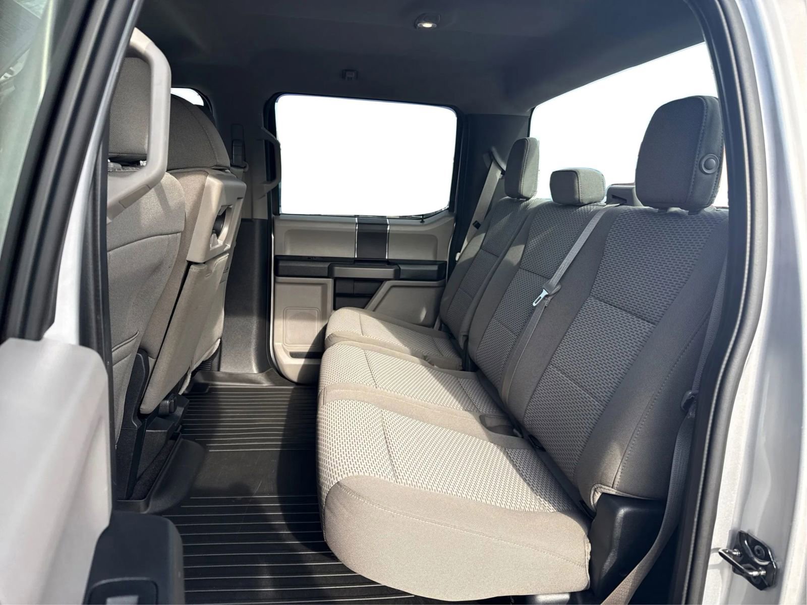 Used 2017 Ford F150 XLT image 13