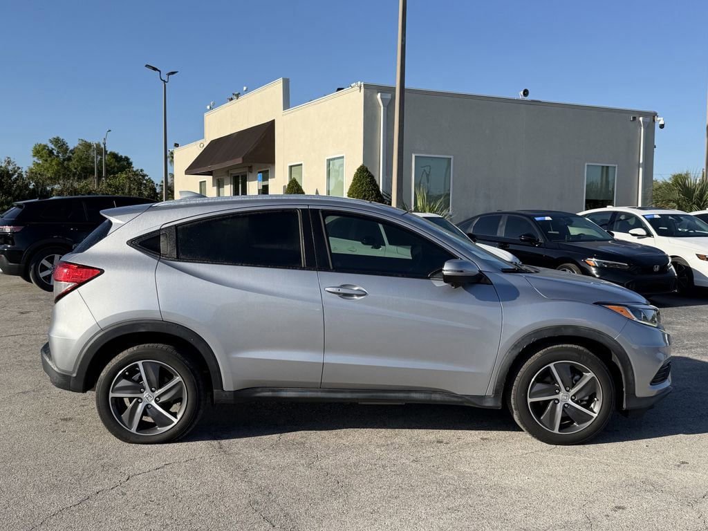 Used 2022 Honda HR-V EX image 4