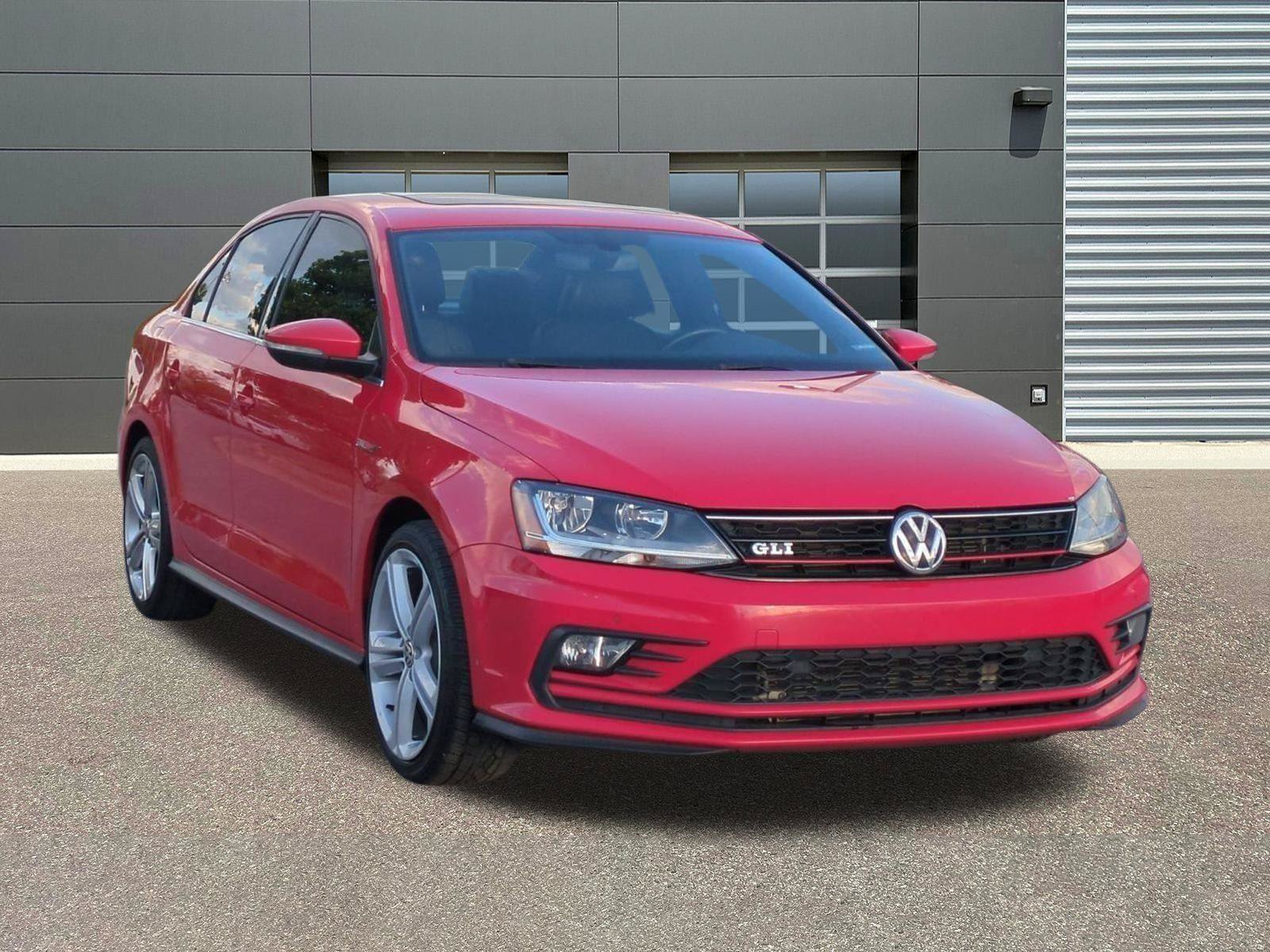 Used 2017 Volkswagen Jetta GLI FWD image 1