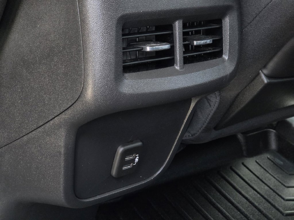 Used 2020 GMC Terrain SLE FWD image 14