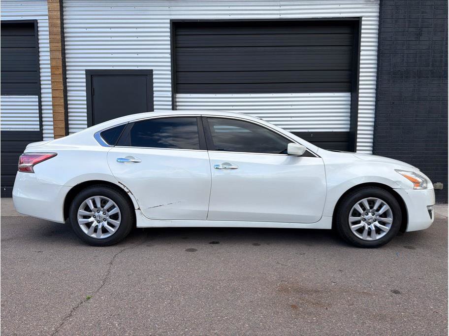 Used 2014 Nissan Altima 2.5 S w/ Display Audio Package FWD image 10