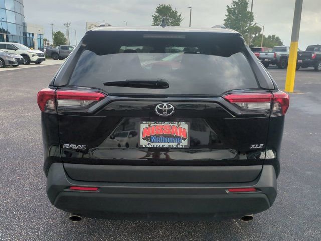 Used 2023 Toyota RAV4 XLE FWD image 6