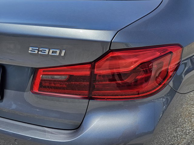 Used 2020 BMW 530i w/ Premium Package RWD image 9