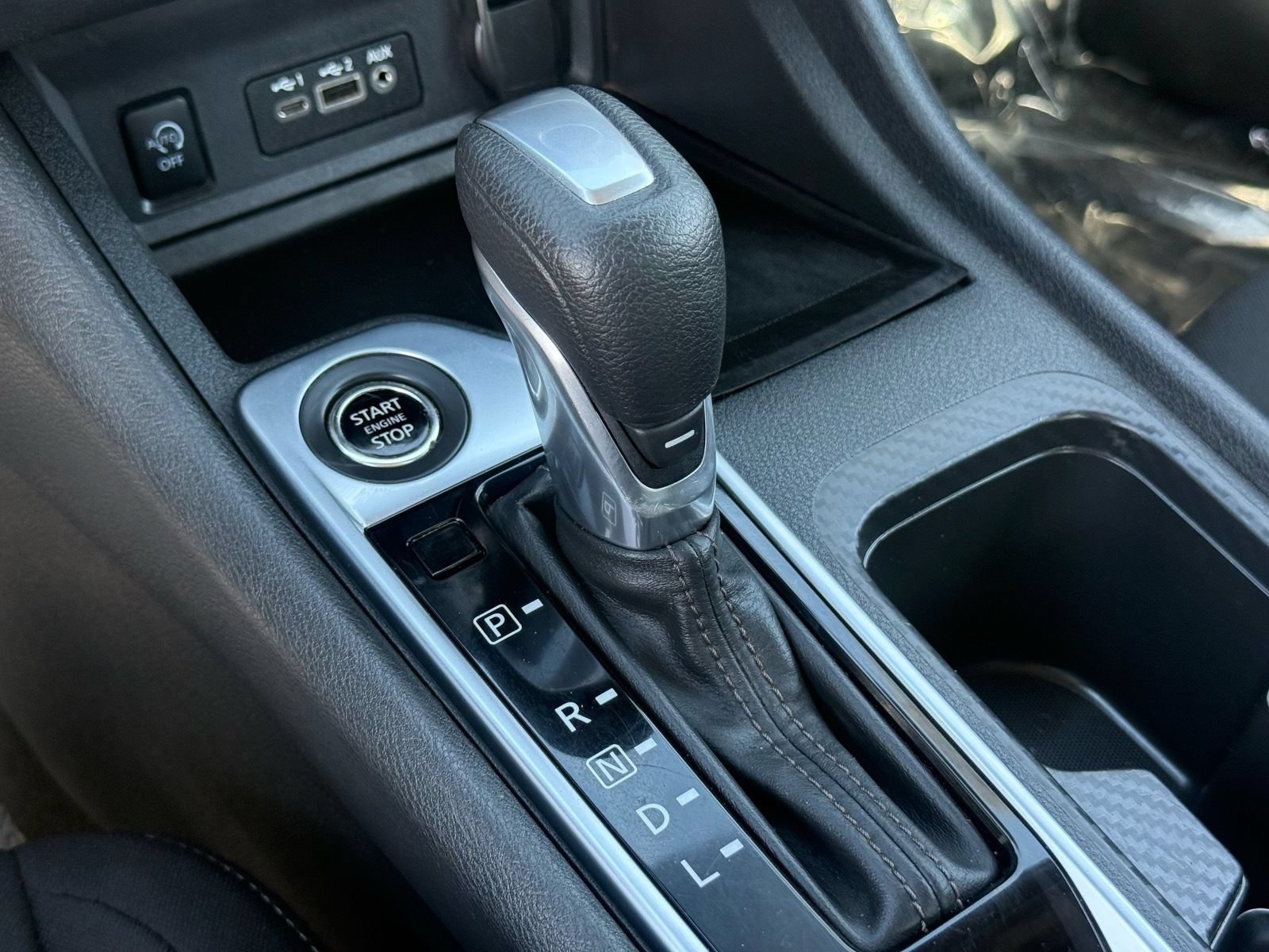 Used 2025 Nissan Sentra SV FWD image 25