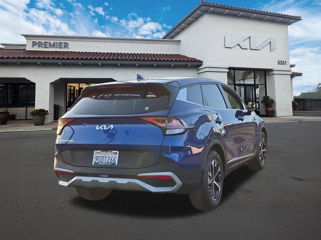 Certified 2023 Kia Sportage EX FWD image 8