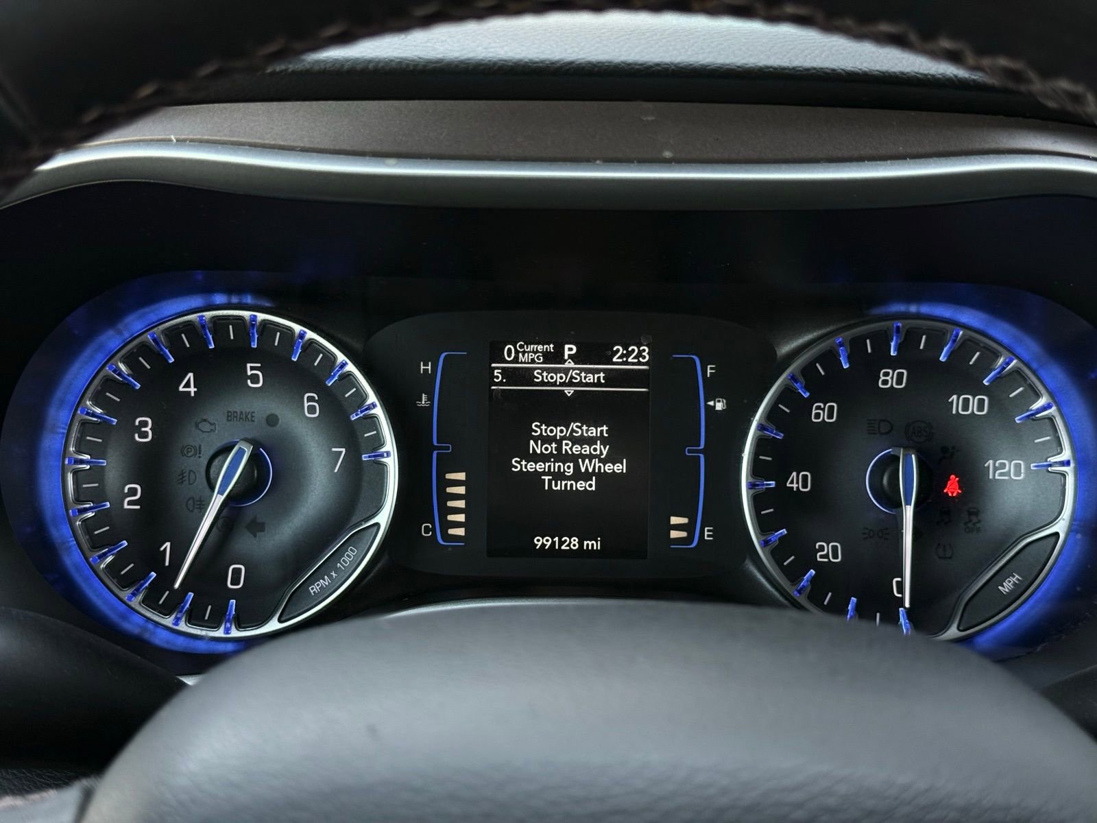 Used 2018 Chrysler Pacifica Touring-L image 35