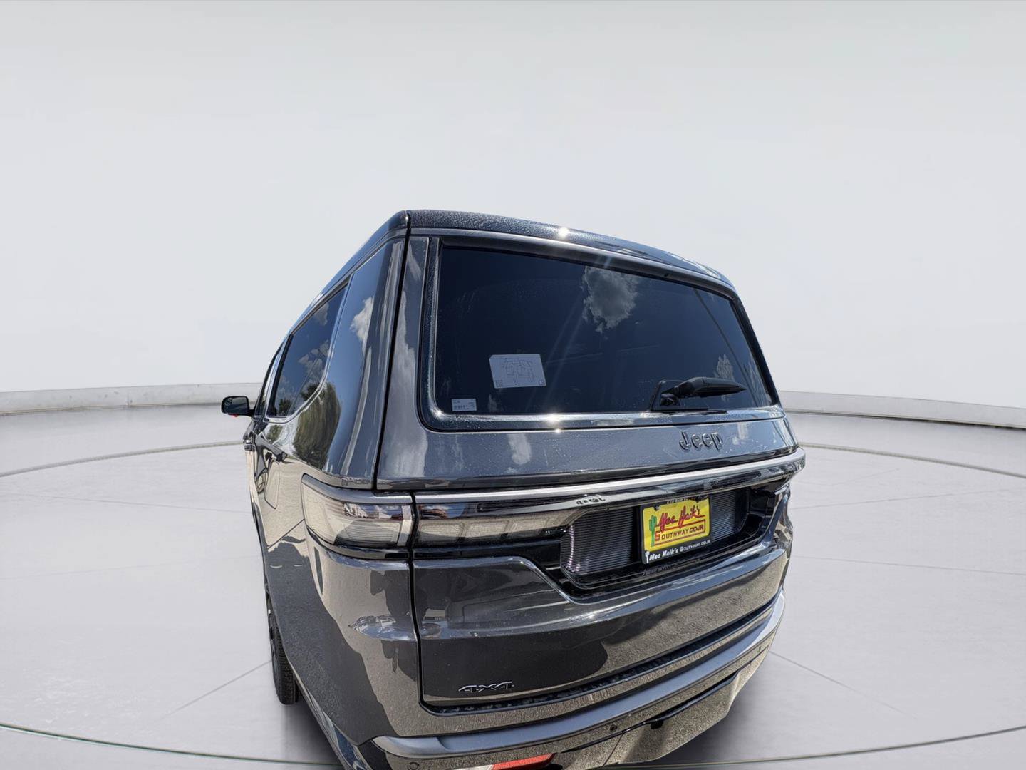 New 2026 Jeep Grand Wagoneer L Summit AWD/4WD image 5
