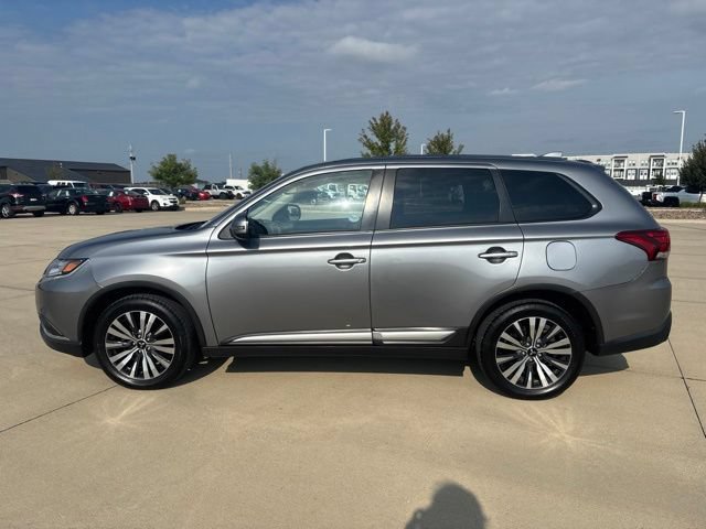 Used 2020 Mitsubishi Outlander SE FWD image 9
