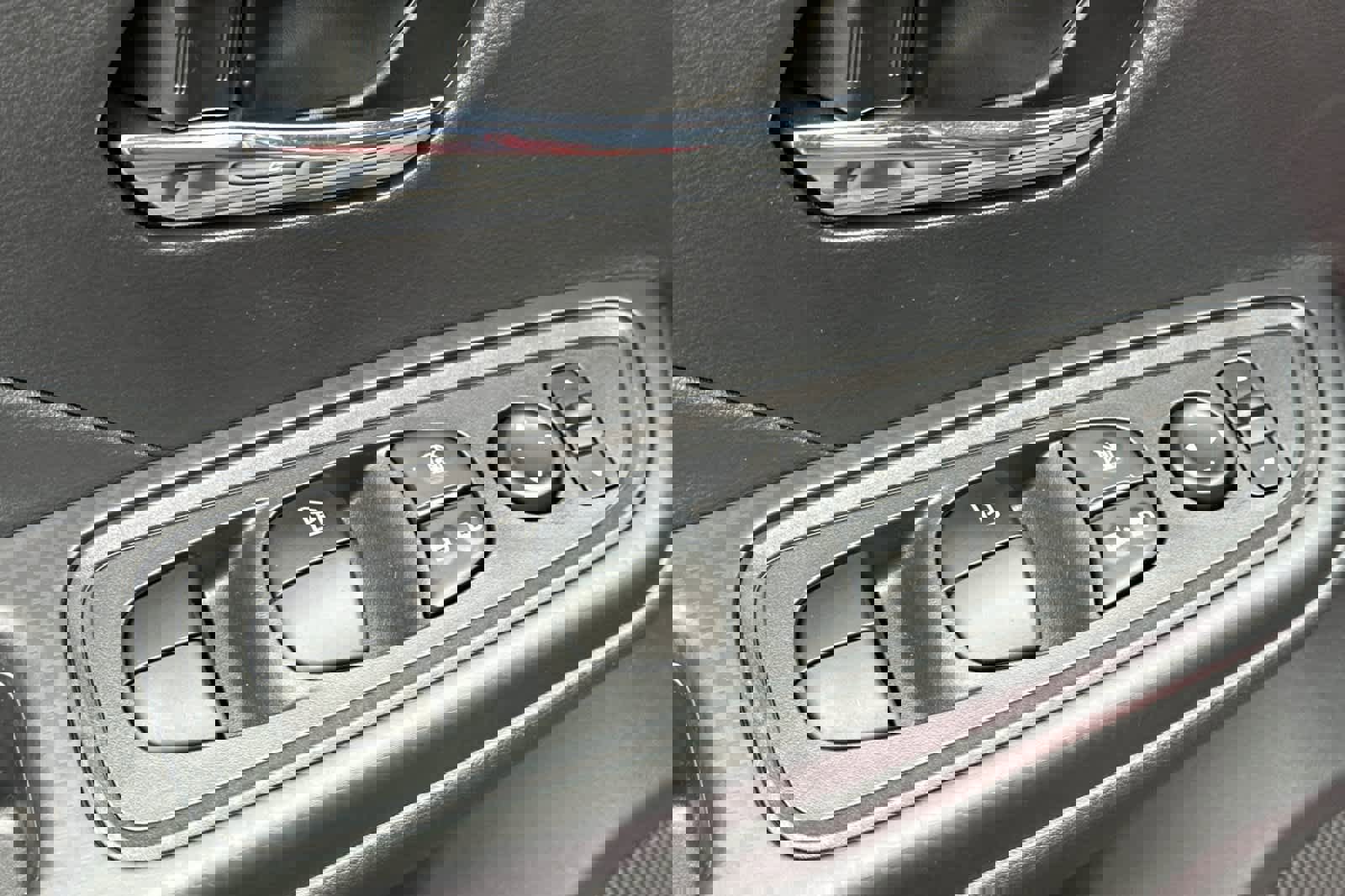 New 2025 Nissan Versa SV w/ Trunk Package image 13