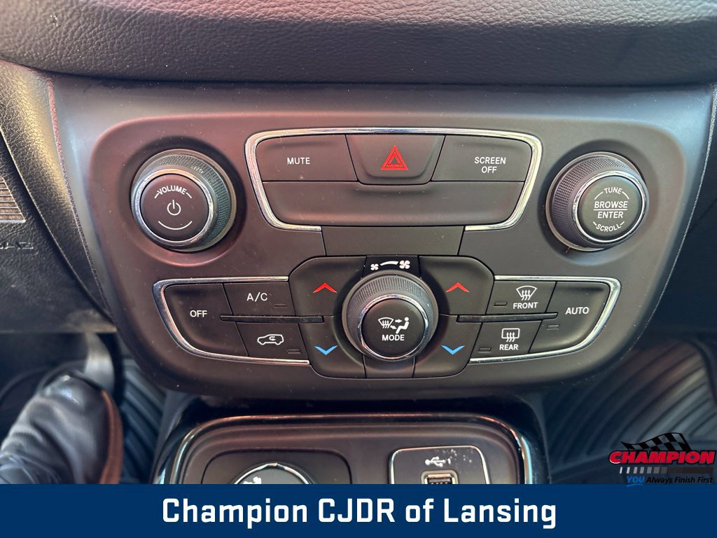Used 2020 Jeep Compass Limited AWD/4WD image 23