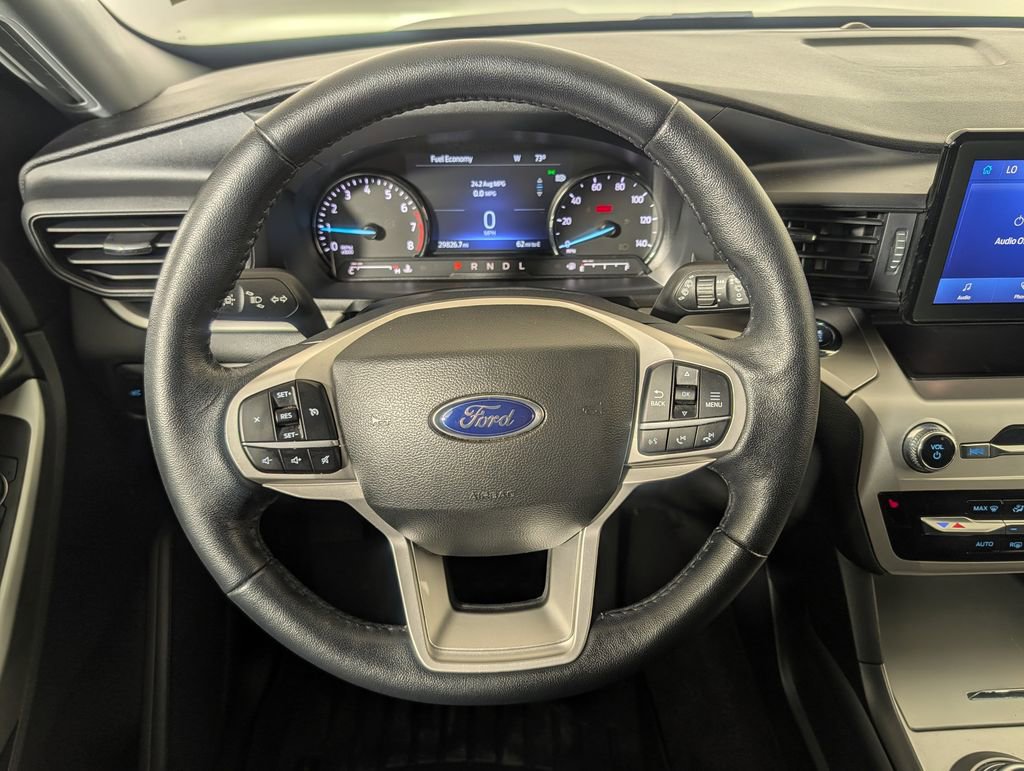 Certified 2022 Ford Explorer XLT image 20