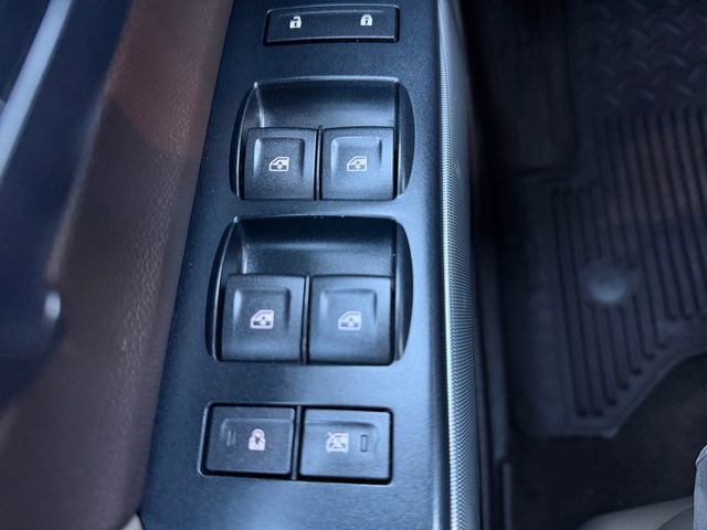 Used 2015 Chevrolet Silverado 2500 LTZ w/ LTZ Plus Package image 19