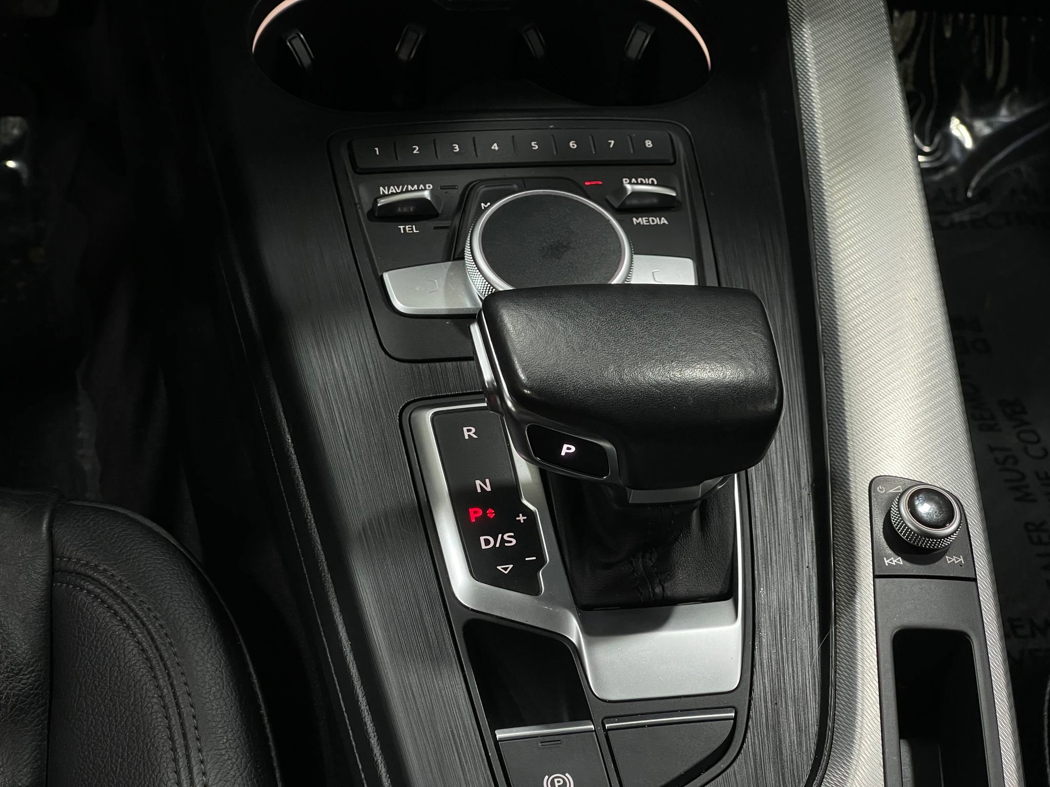 Used 2018 Audi A4 2.0T Ultra Premium Plus w/ Premium Plus Package FWD image 29