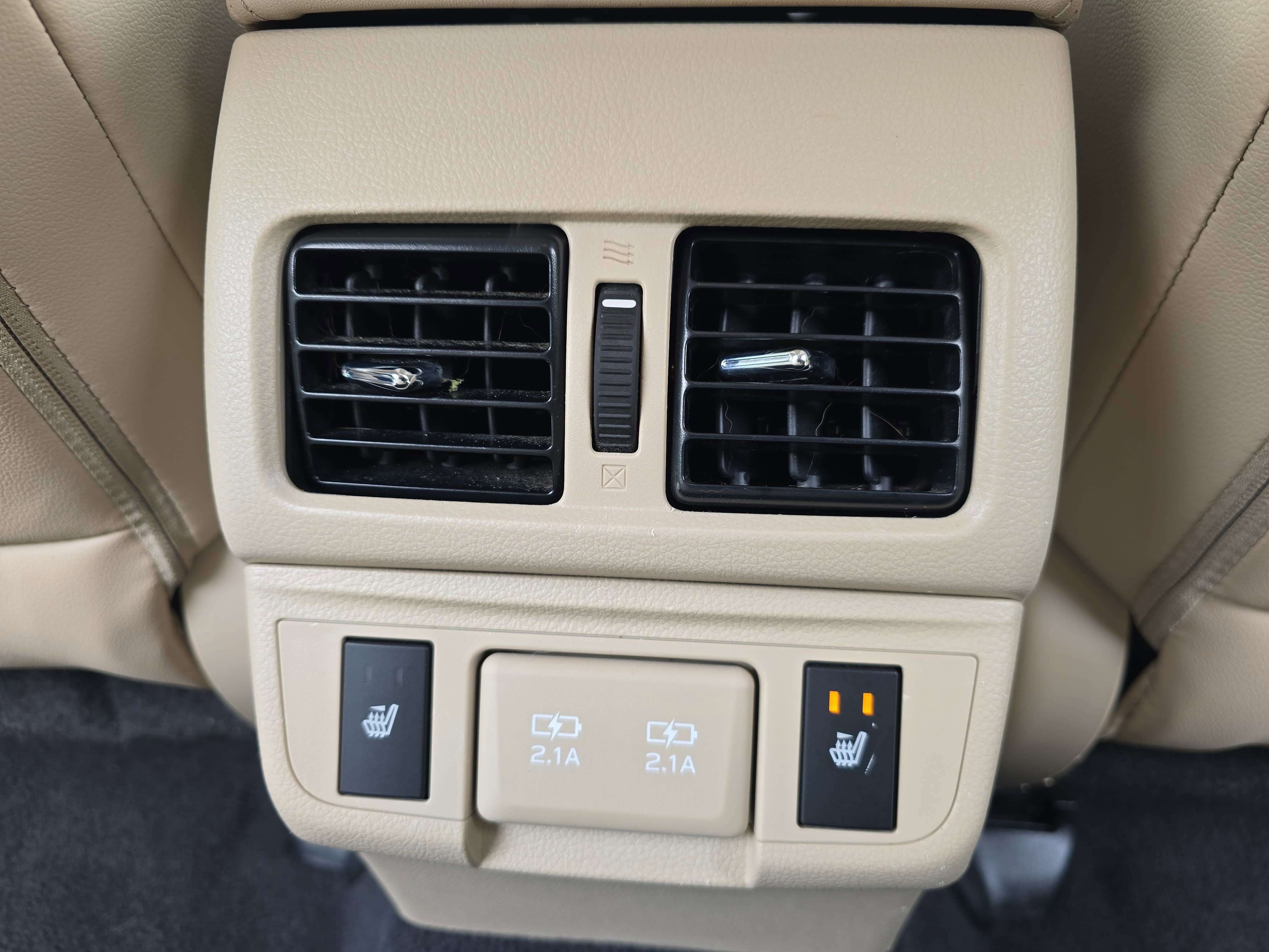 Used 2019 Subaru Outback 2.5i Limited AWD/4WD image 12