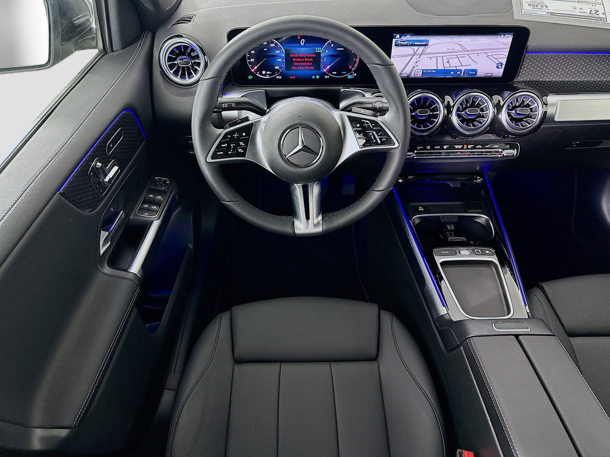 Certified 2025 Mercedes-Benz GLB 250 4MATIC image 29