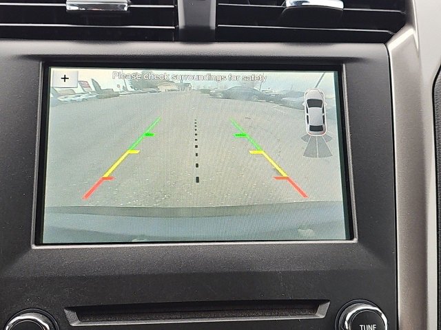 Used 2019 Ford Fusion SEL image 9