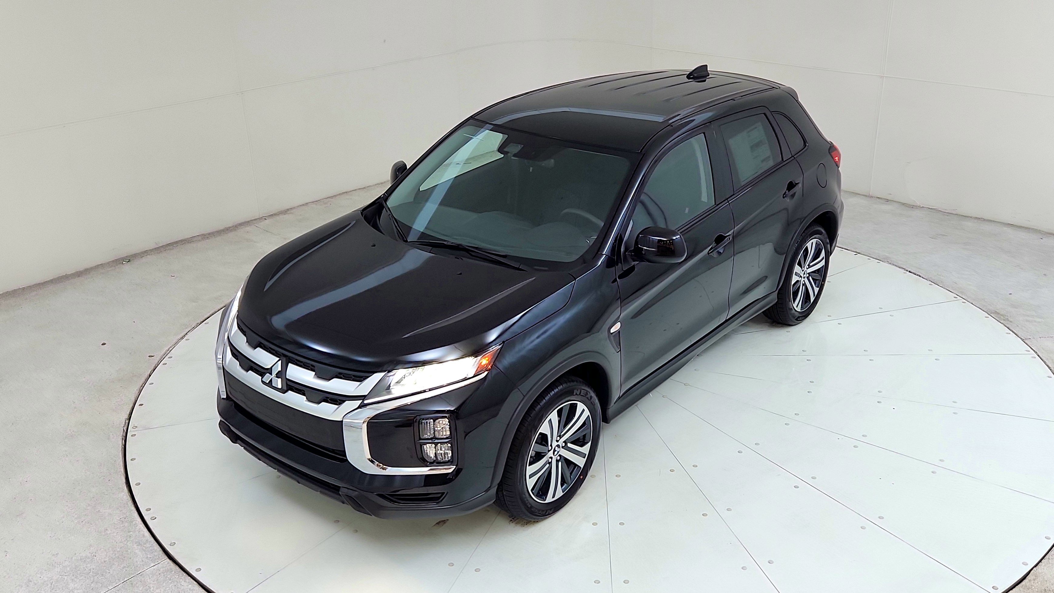 Used 2024 Mitsubishi Outlander Sport ES AWD/4WD image 14