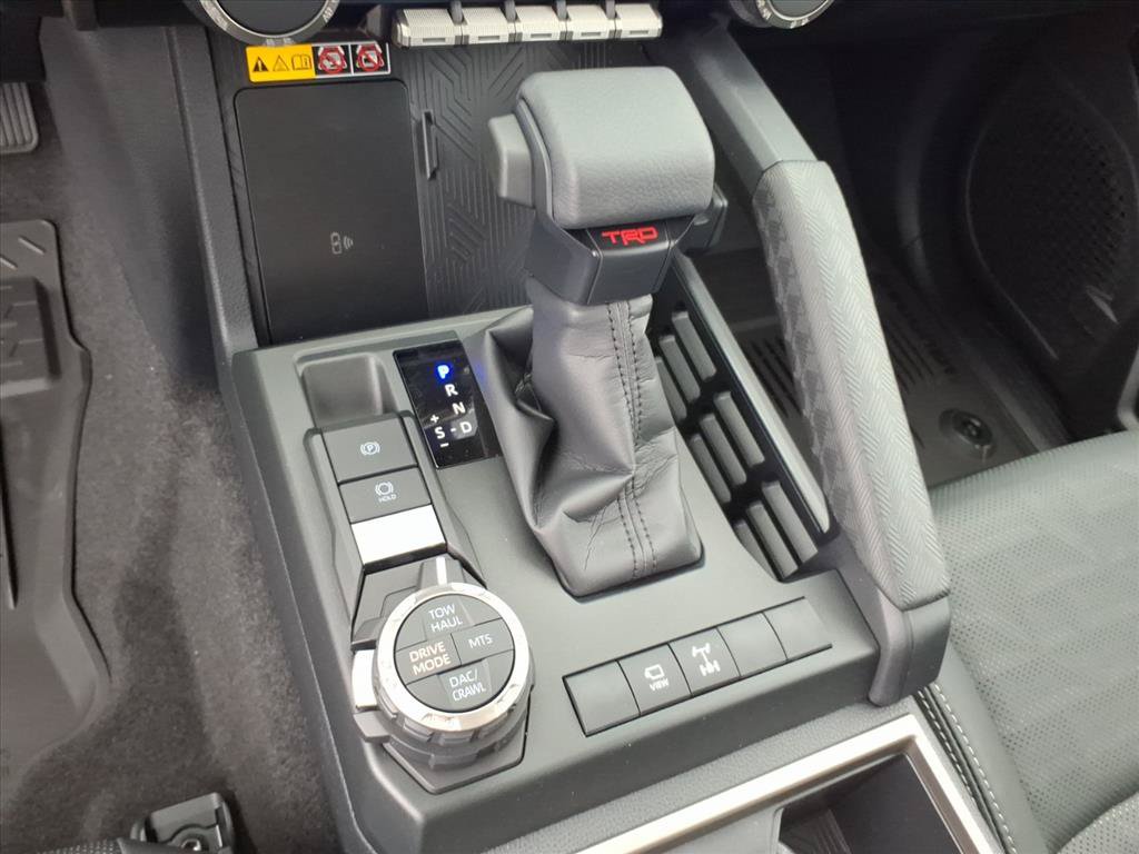 New 2026 Toyota 4Runner TRD Off-Road Premium AWD/4WD image 16
