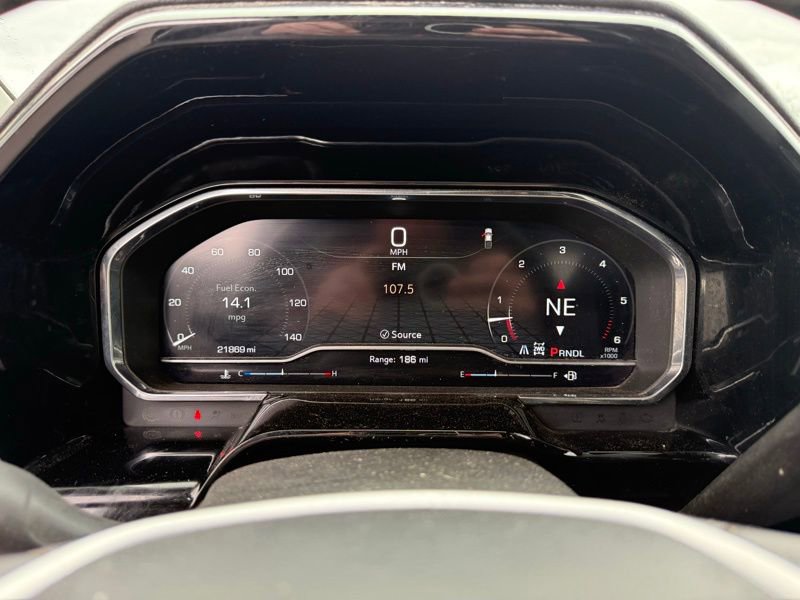 Used 2024 GMC Sierra 3500 SLE w/ SLE Convenience Package image 11