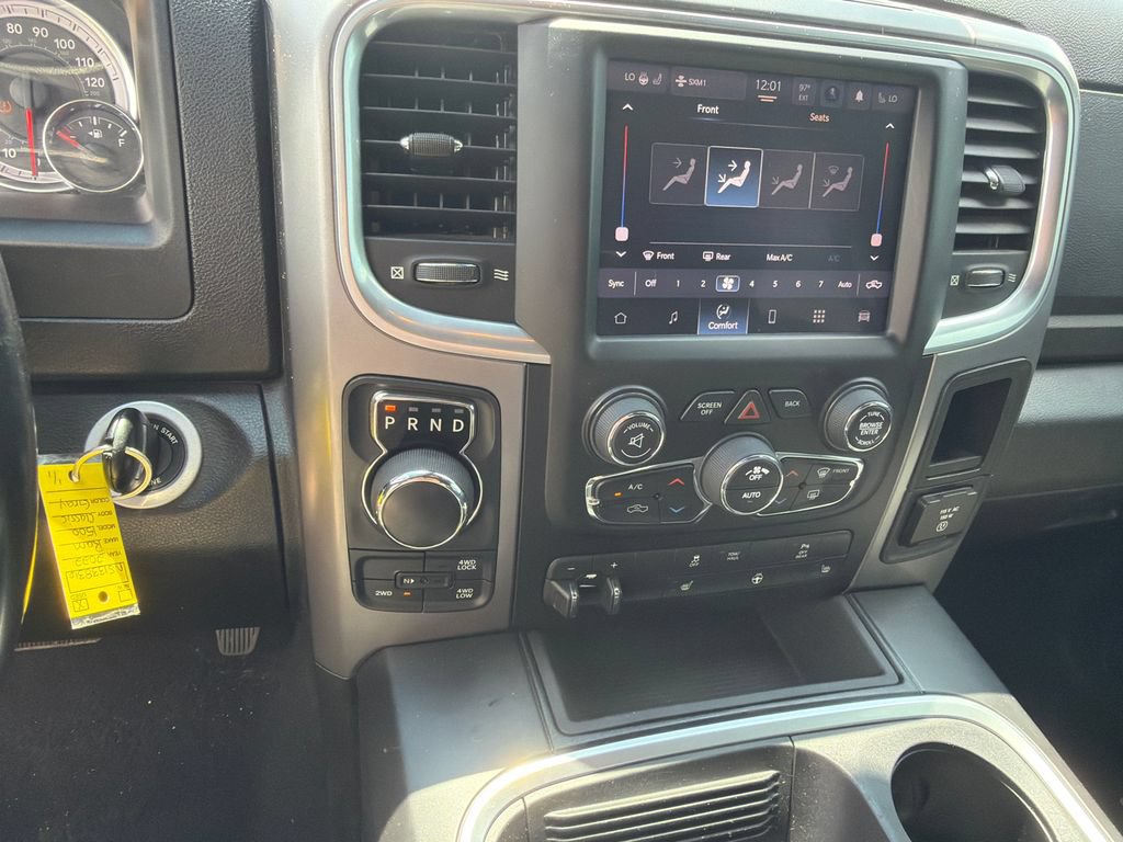 Used 2022 RAM 1500 Classic Warlock AWD/4WD image 30