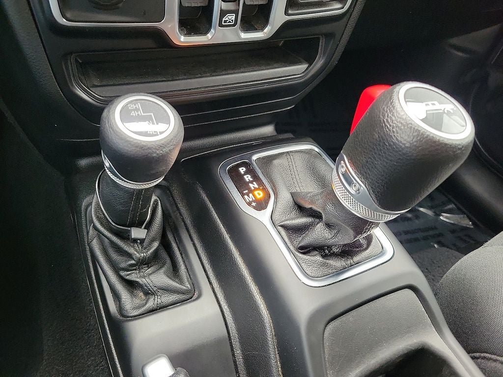 Used 2022 Jeep Gladiator Sport AWD/4WD image 17