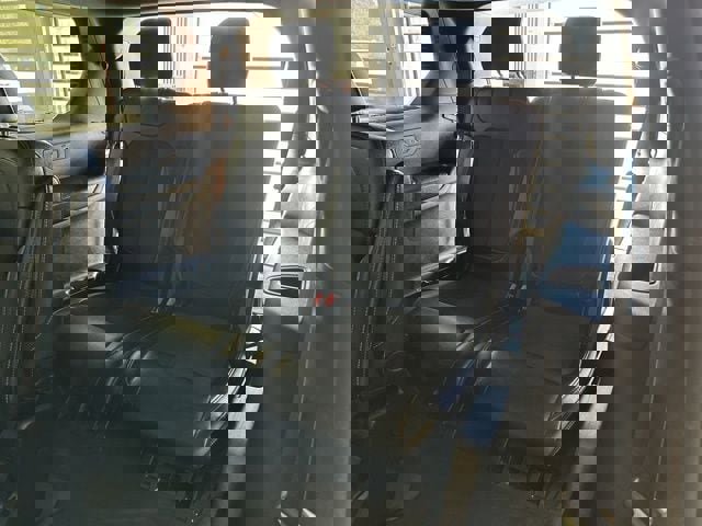 Used 2023 Jeep Grand Cherokee L Laredo image 39