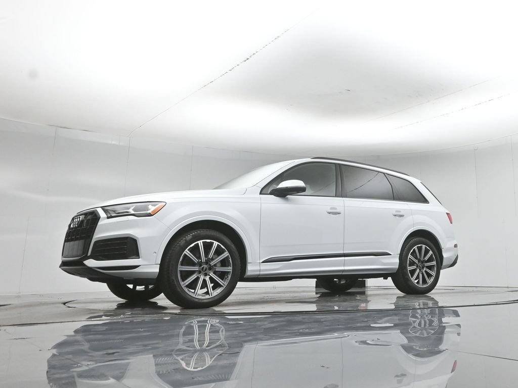 Used 2022 Audi Q7 2.0T Premium Plus w/ Premium Plus Package AWD/4WD image 52