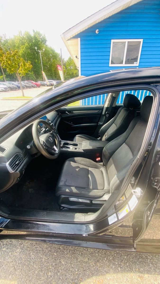 Used 2021 Honda Accord LX image 7