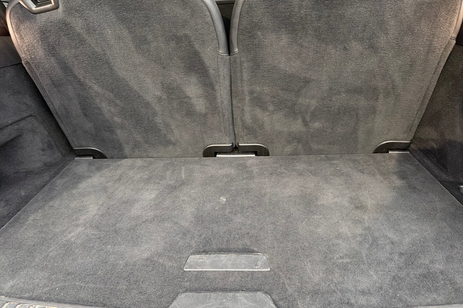 Used 2024 Volvo XC90 B6 Plus AWD/4WD image 15
