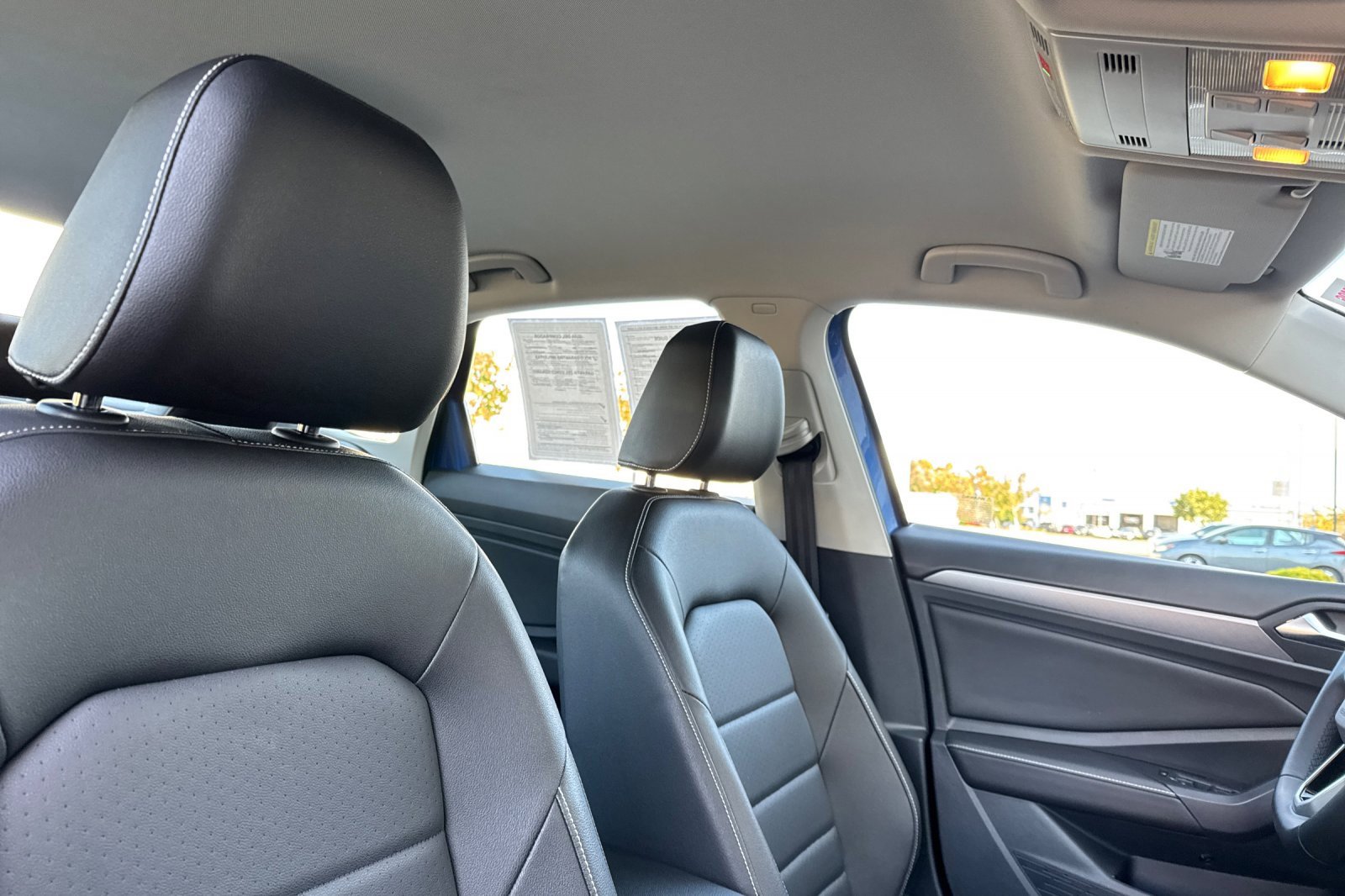 Used 2024 Volkswagen Jetta SE image 18