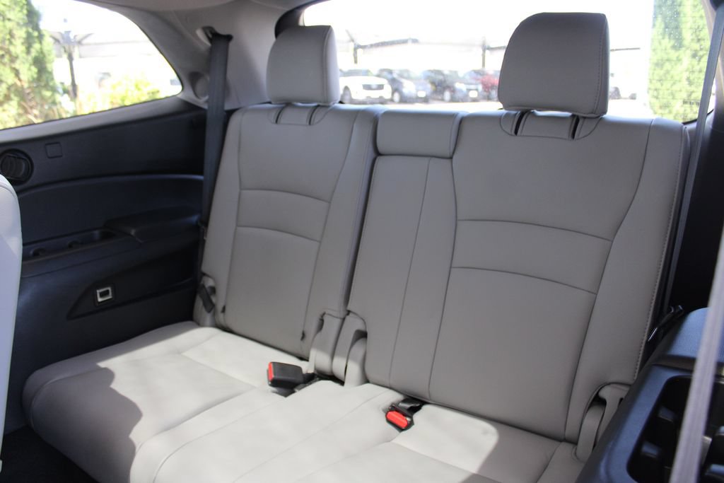 Used 2019 Honda Pilot Elite image 65