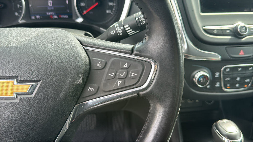 Used 2020 Chevrolet Equinox LT w/ Driver Convenience Package FWD image 19