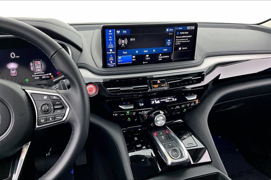 Certified 2026 Acura MDX w/ Technology Package FWD image 8
