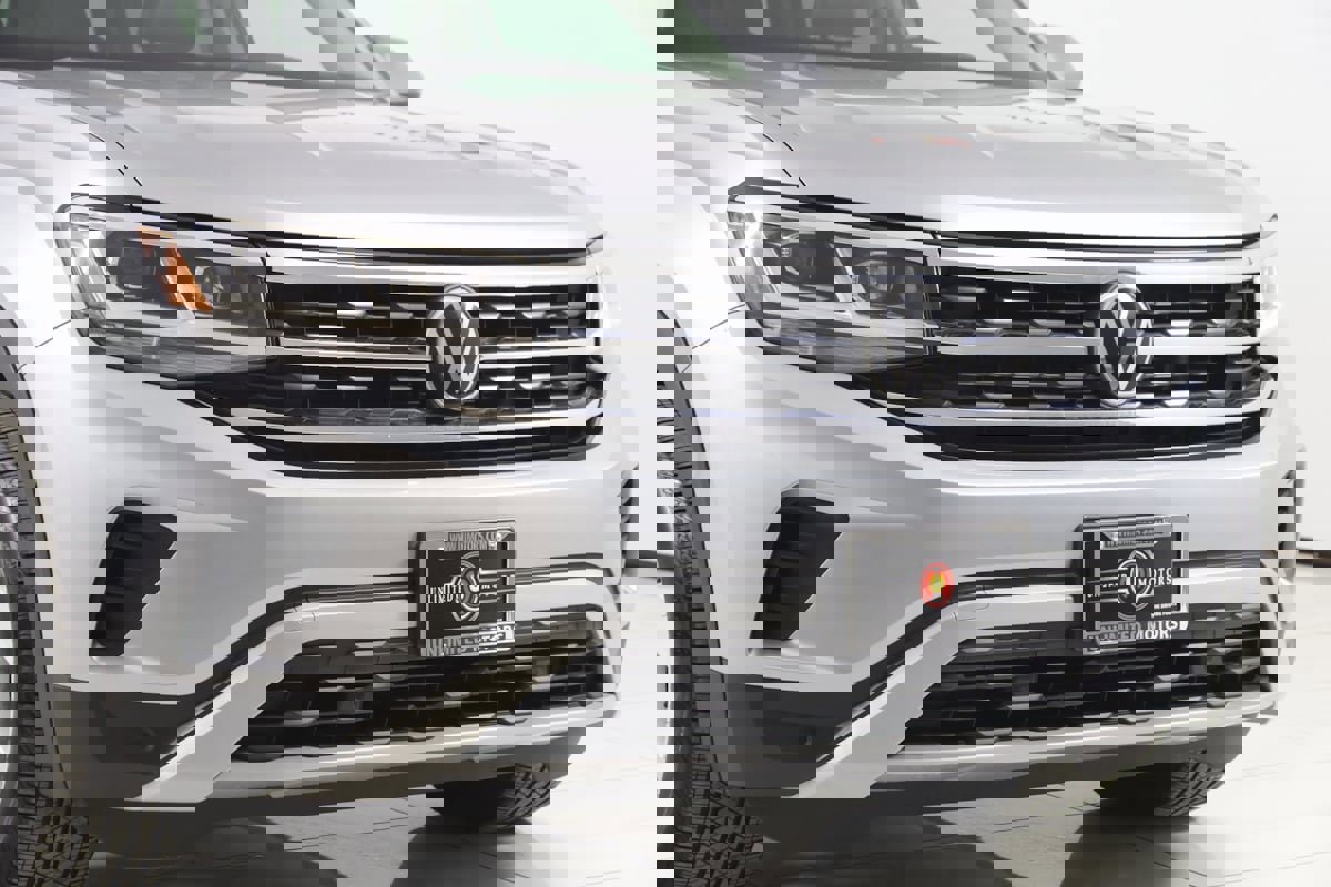 Used 2021 Volkswagen Atlas SE image 40