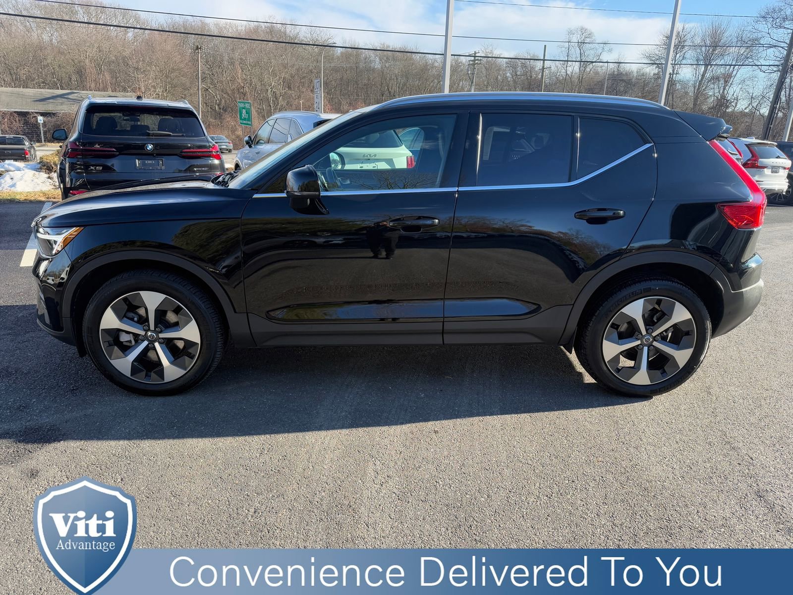 Certified 2025 Volvo XC40 B5 Core w/ Protection Package Premier image 5