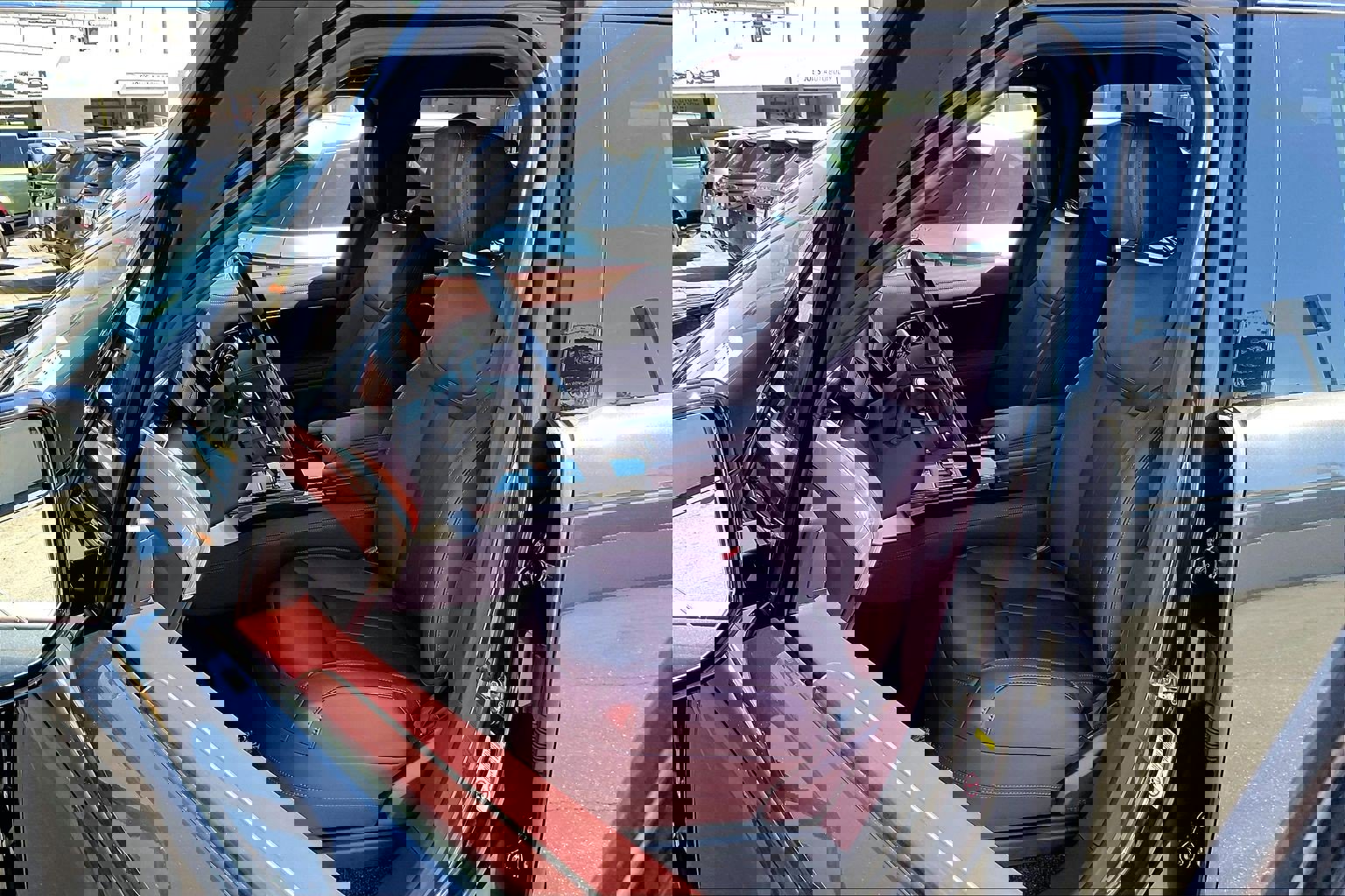 New 2026 Land Rover Range Rover Long Wheelbase Autobiography image 14