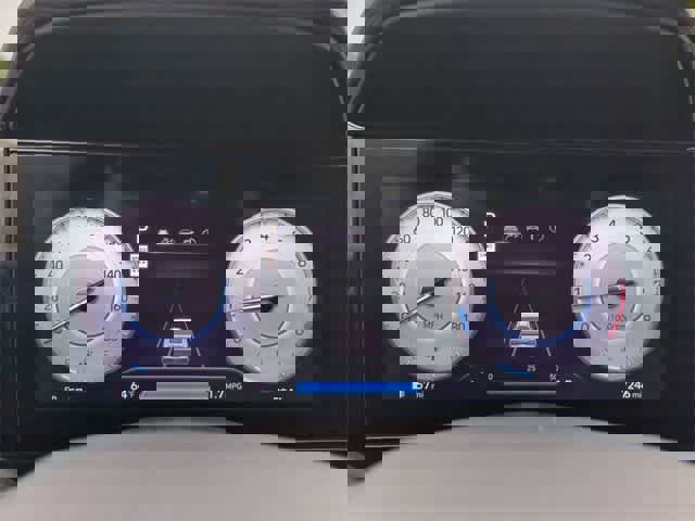 Certified 2025 Hyundai Elantra N image 33