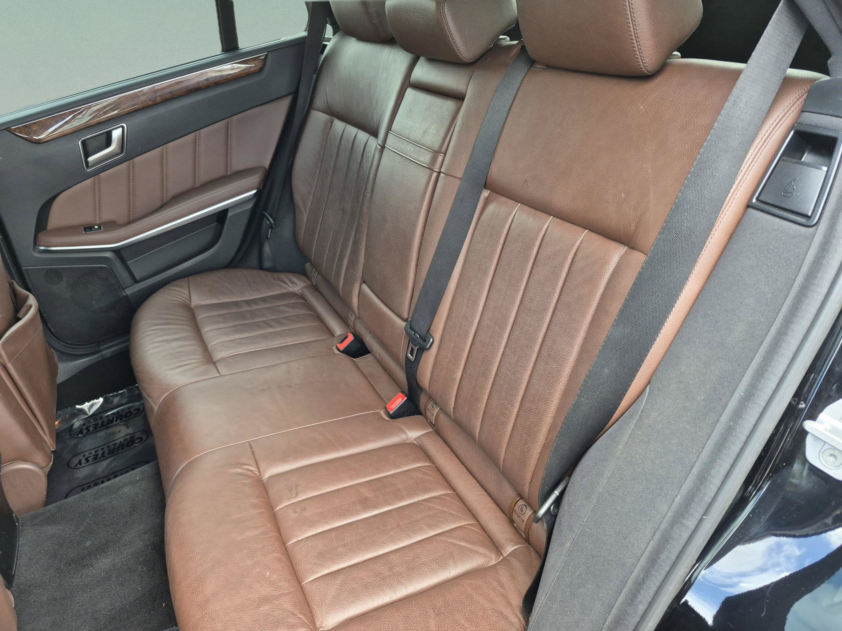 Used 2015 Mercedes-Benz E 350 4MATIC Wagon image 19