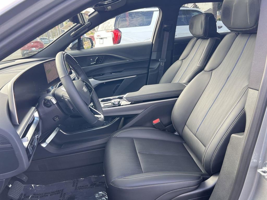 New 2025 Cadillac Lyriq Sport image 26