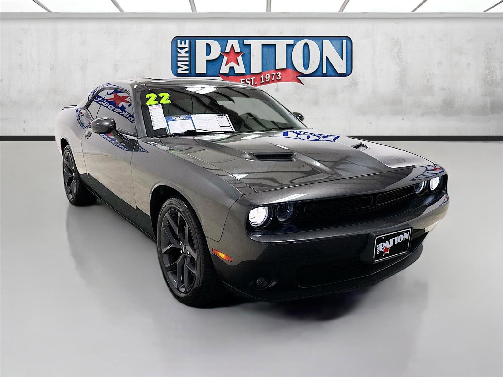 Used 2022 Dodge Challenger SXT w/ Blacktop Package
